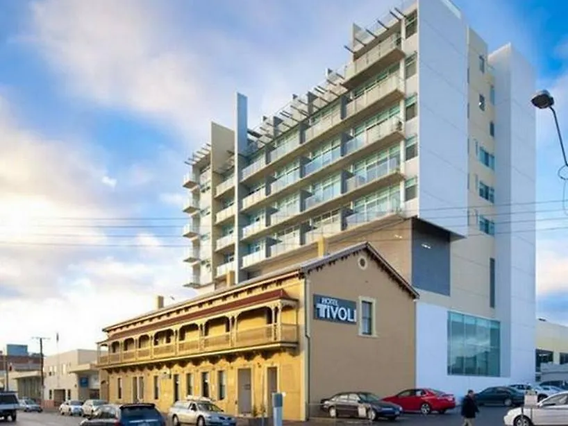 Penthouse On Tivoli Hotel Adelaide