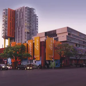 公寓式酒店 阿德莱德盛橡爱住之区酒店, 阿德莱德